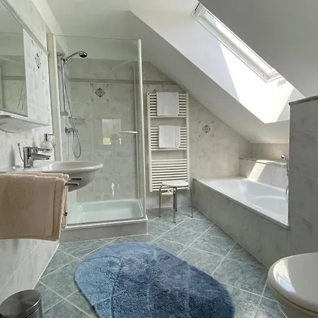 Hohenau Pensjonat 3*