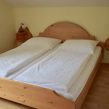 Pensjonat Hohenau 3*