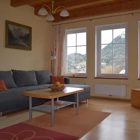 Vendégház Pension Hohenau 3*