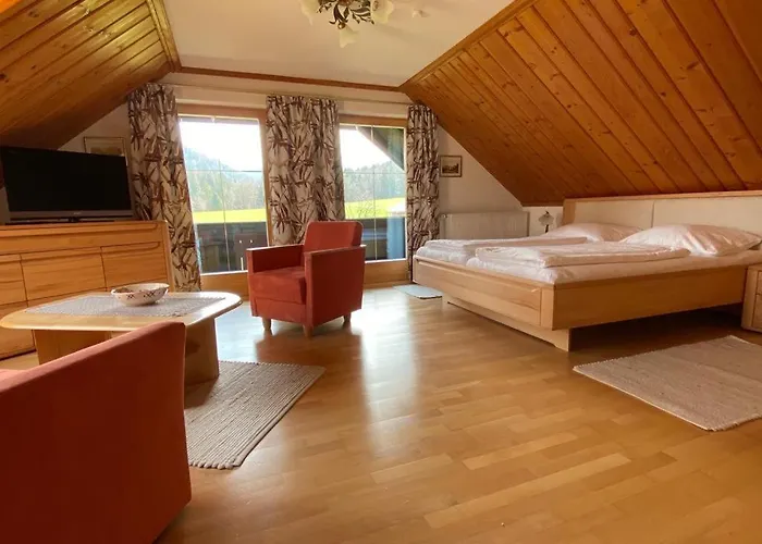 Hohenau Pensionat 3*